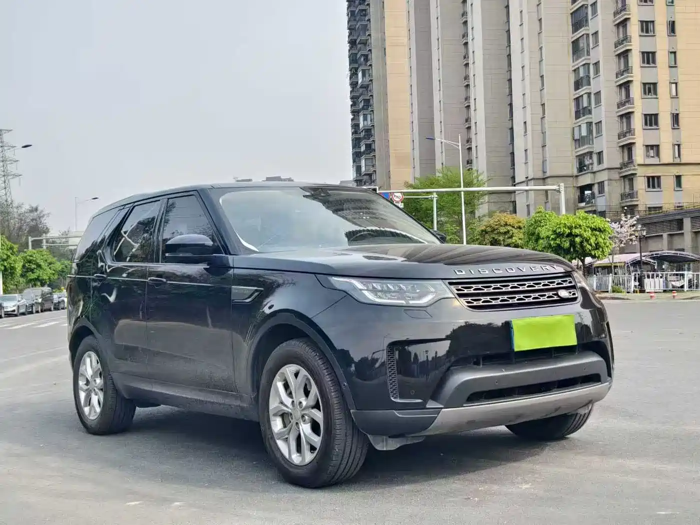 Land Rover Discovery 2020 3.0 SC V6 SE фото 6