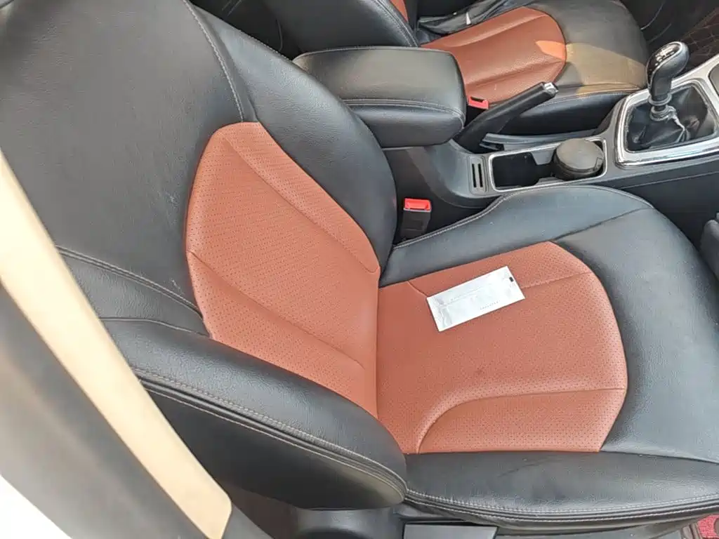 Baojun 560 2017 2016 1.8L Manual Elite