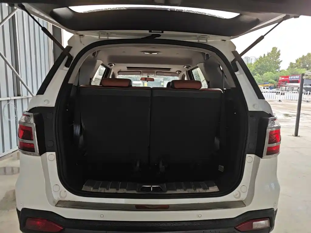 Changan Oshan Changan Oushang CX70 2016 2016 1.6L Manual Luxury