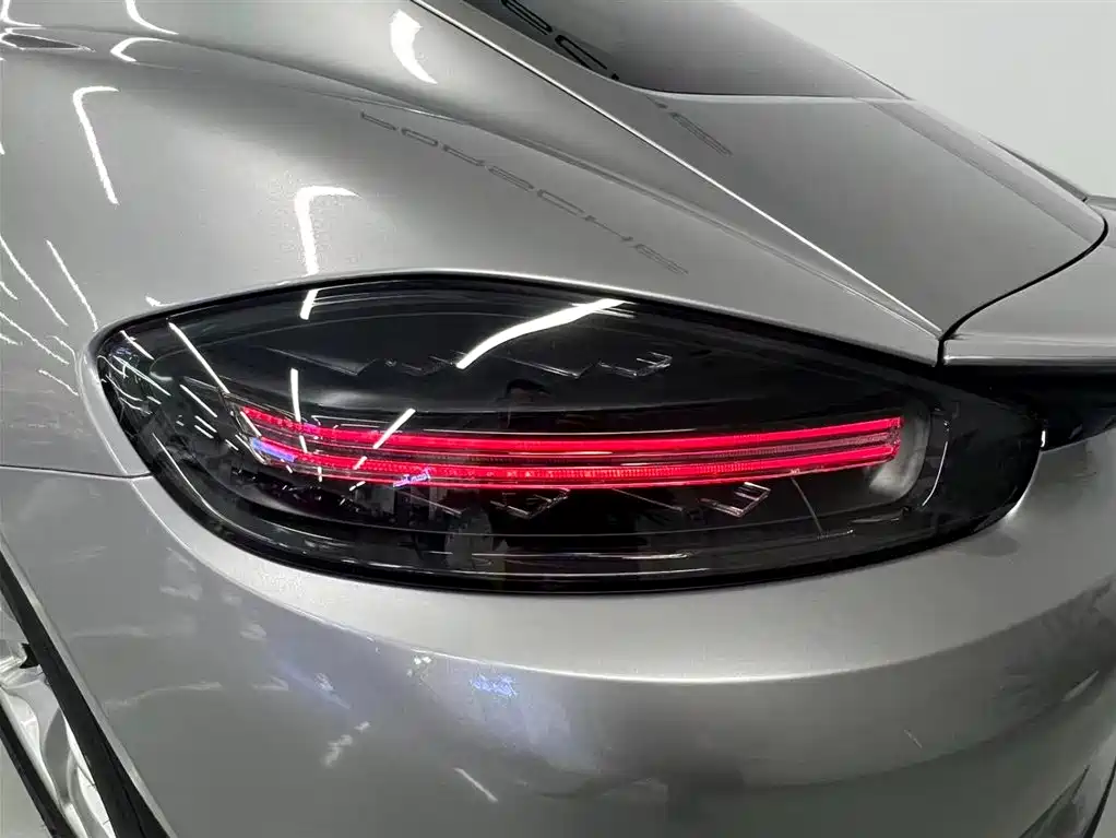 Porsche 718 2018 Cayman 2.0T фото 18