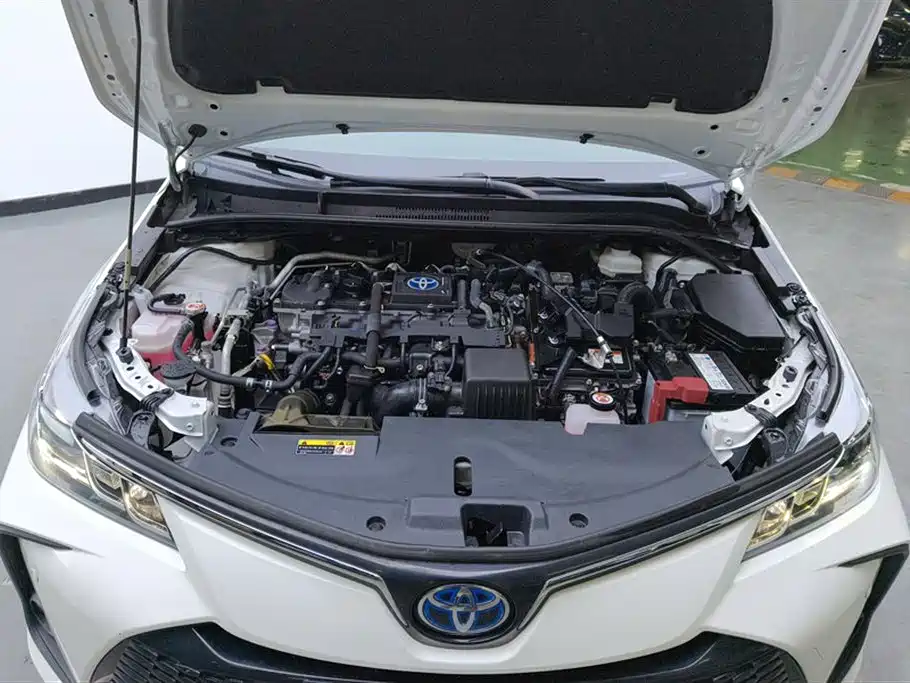 Toyota Corolla 2023 1.8L Smart Hybrid Dual Engine Elite Edition фото 10