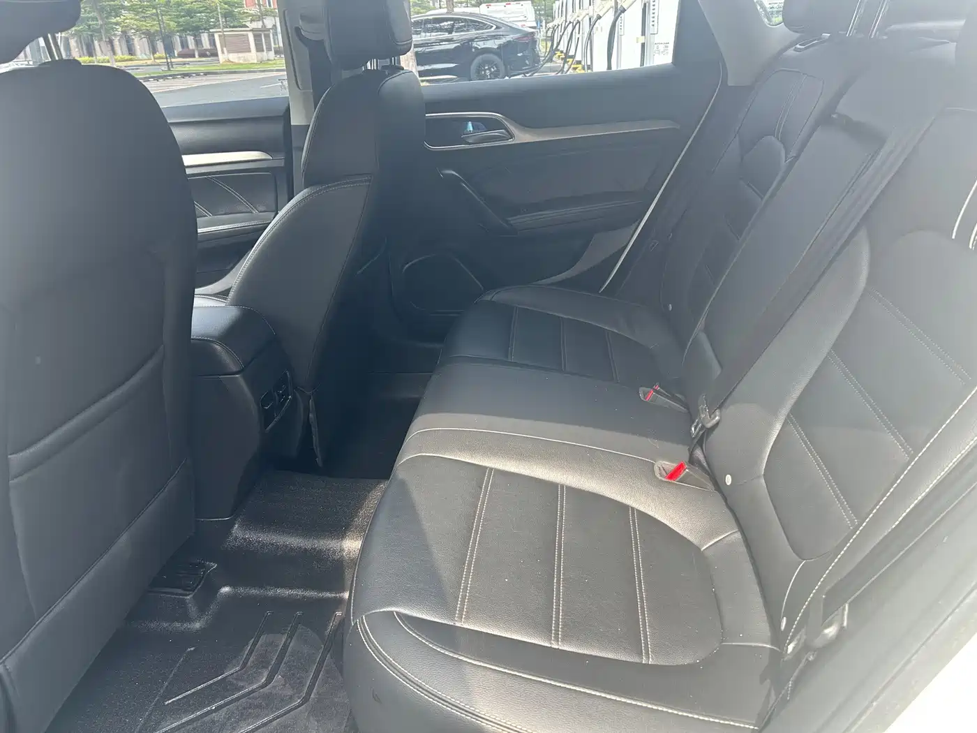 MG MG6 2018 2017 20T Automatic Luxury Smart Connect Version (China V)