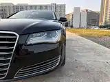 Фото 8 - Audi A8