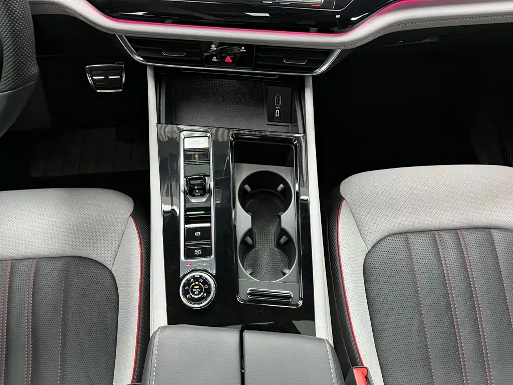 Фото 5 - Volkswagen Teramont