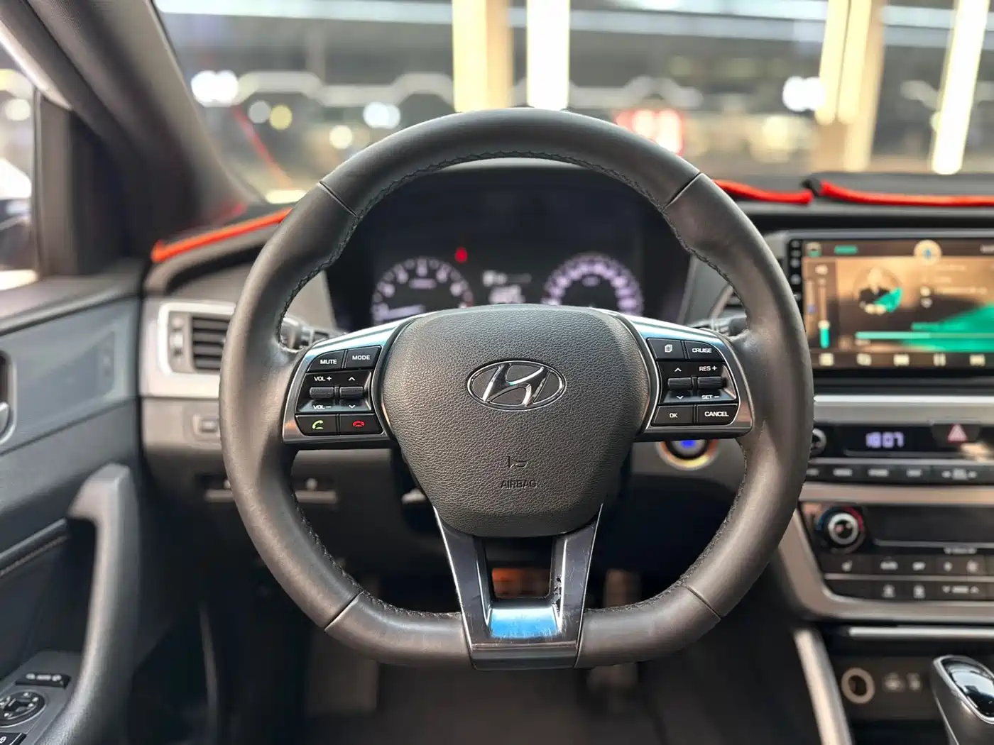 Hyundai Sonata 2015 1.6T GLS Smart фото 10