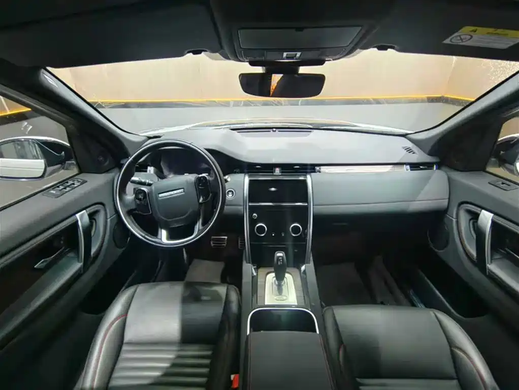 Land Rover Discovery Sport 2020 249PS R-Dynamic Performance фото 4