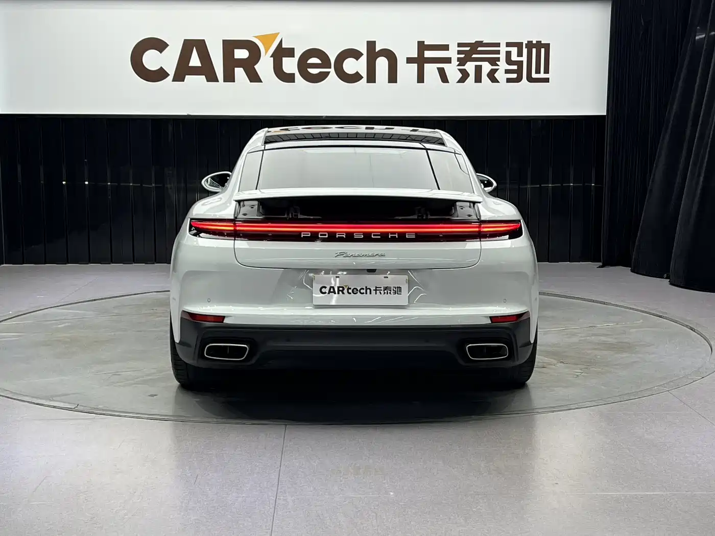 Porsche Panamera 2024 Panamera Executive Long Wheelbase 2.9T фото 27