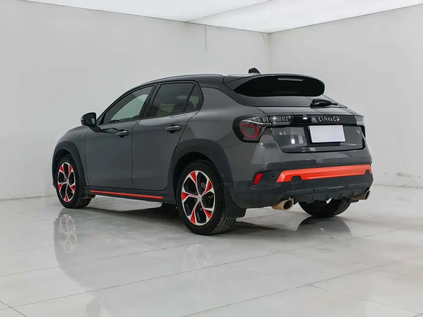 Lynk & Co 02 2018 Model 1.5T DCT 2WD Yao Pro Edition China V фото 2