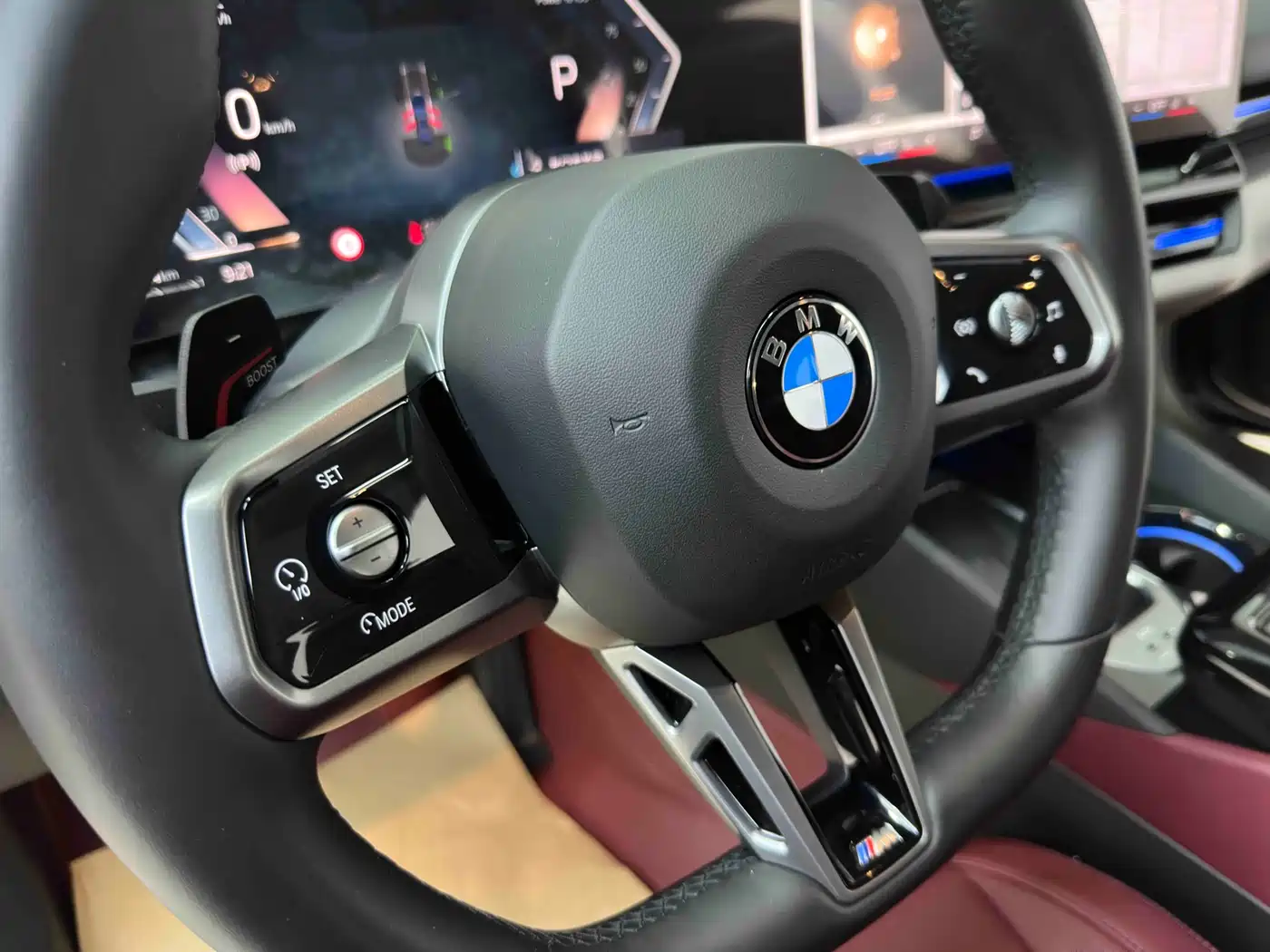 BMW 5 Series 2024 525Li M Sport Package фото 11