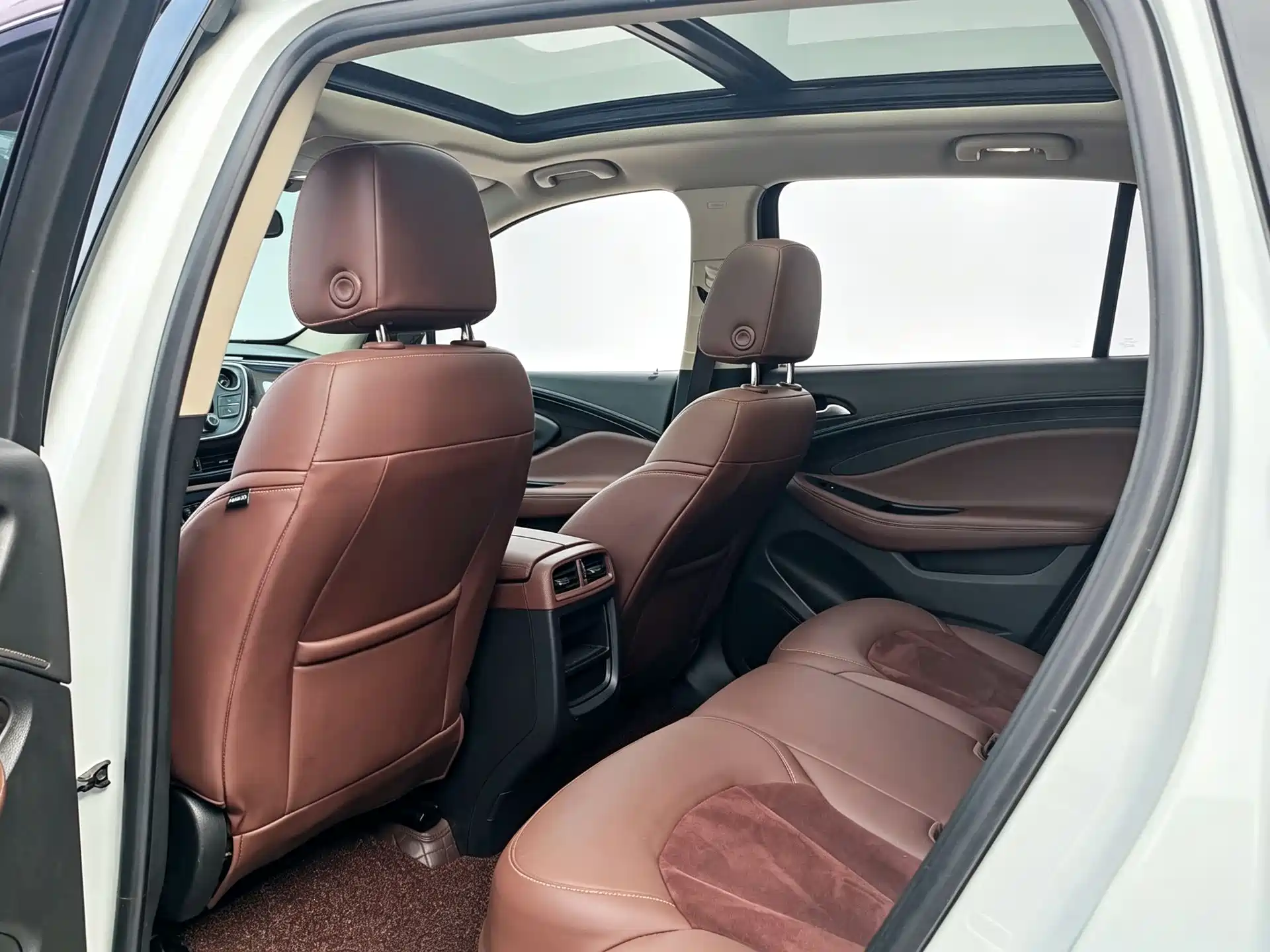 Фото 5 - Buick Envision Plus