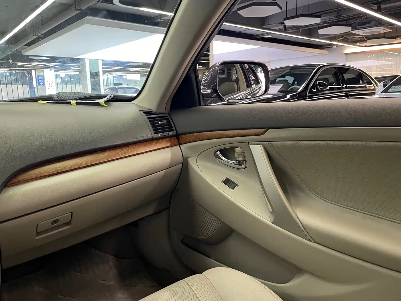 Toyota Camry 2009 Model 240G Luxury Edition фото 21