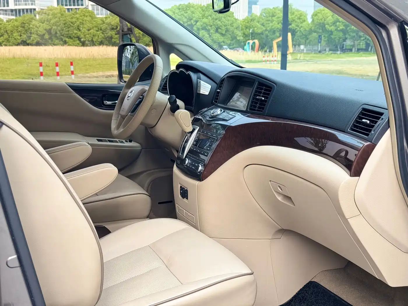 Nissan Quest 2016 2015 3.5L SL