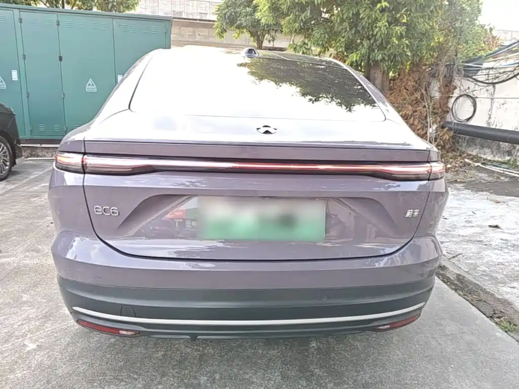 Photo 6 - NIO EC6
