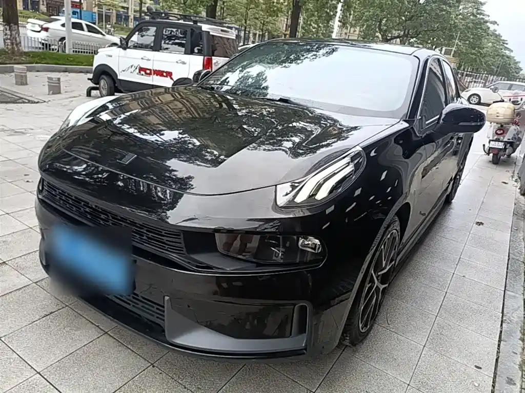 Lynk & Co 03 2021 2.0TD Auto Jin Champion Edition фото 2