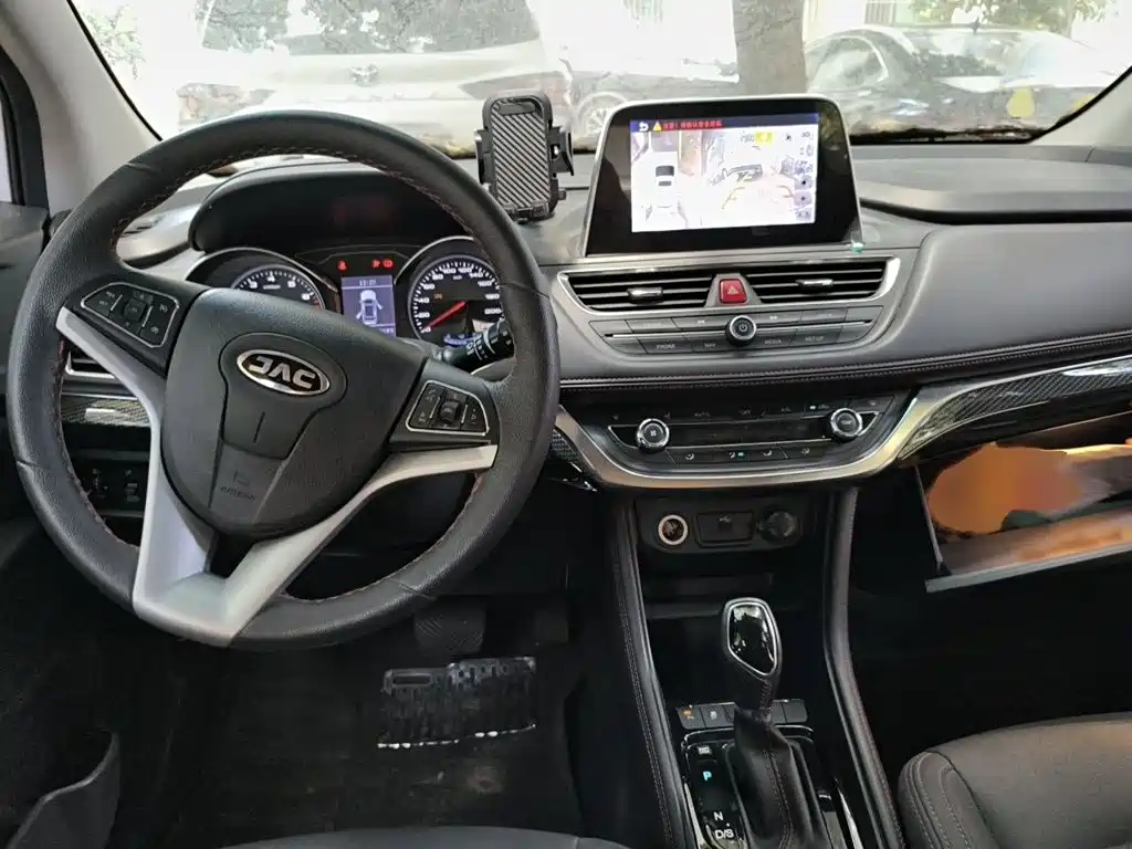 JAC Motors Refine S3 2017 2017 1.6L CVT Smart Connect