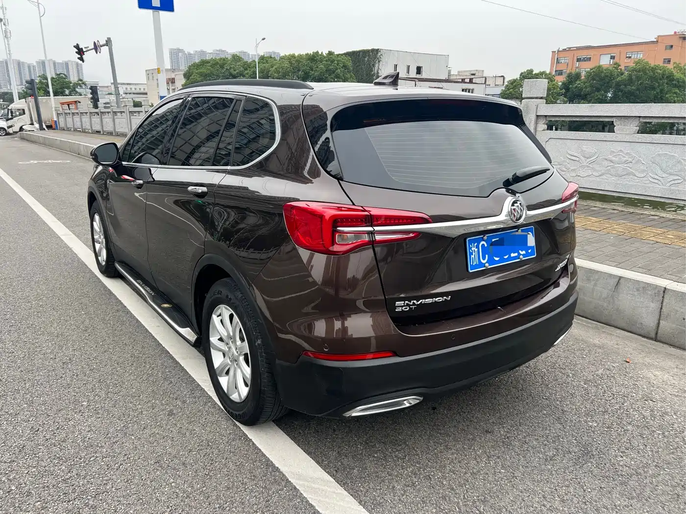Buick Envision Plus 2020 20T FWD Leading фото 4