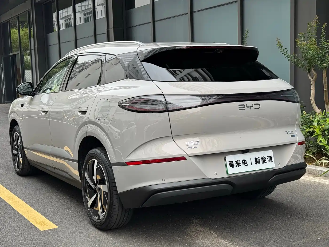 BYD Sealion 06 New Energy 2025 DM-i 170 Pilot Pro Edition фото 4