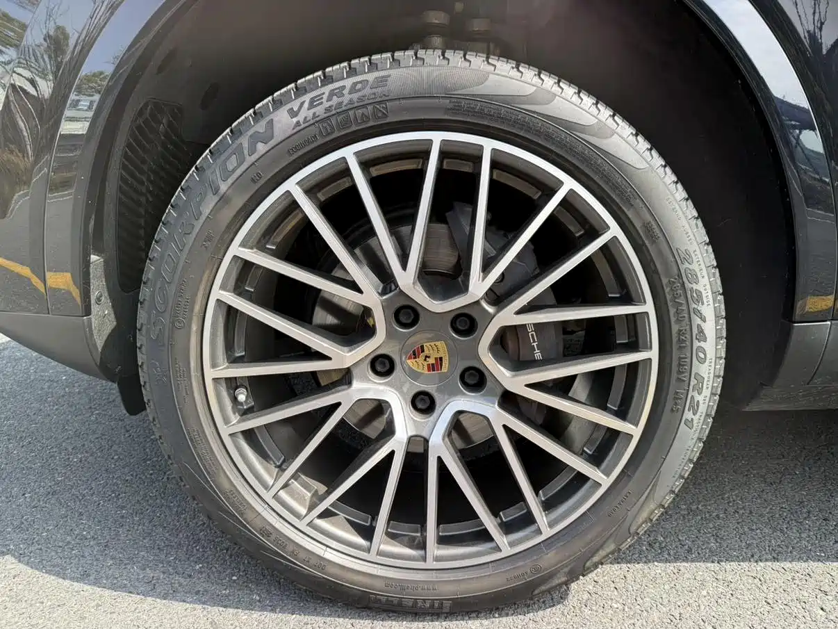 Porsche Cayenne 2019 Cayenne 3.0T фото 8