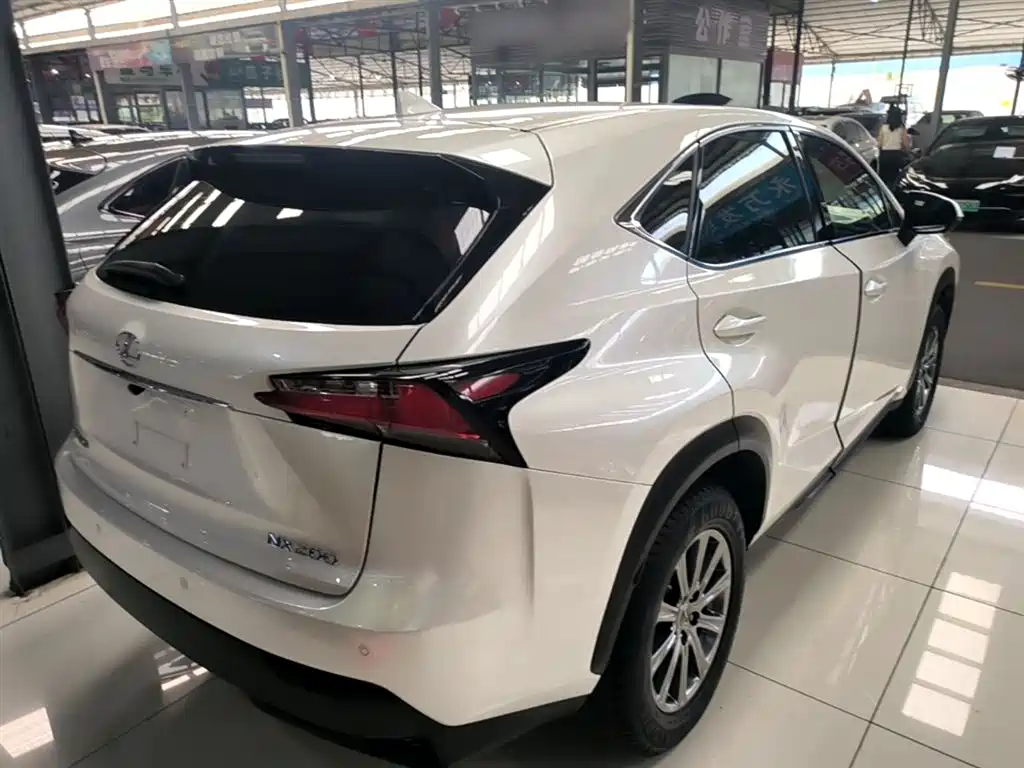 Lexus NX 2015 200 FWD Premium фото 7