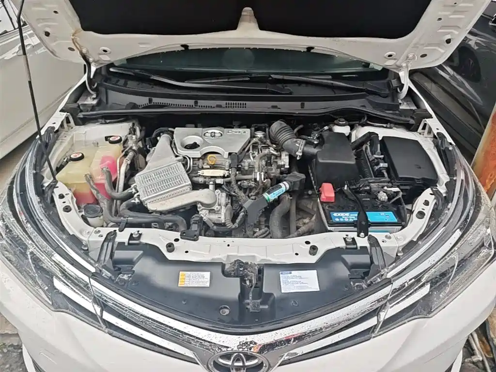 Toyota Corolla 2017 Facelift 1.2T S-CVT GL-i фото 16