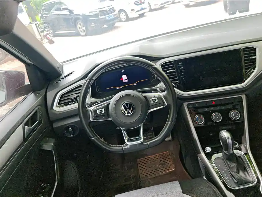 Volkswagen T-ROC 2020 280TSI DSG 2WD R-Line фото 15
