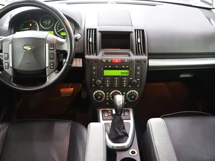 Land Rover Freelander 2 2007 3.2L фото 6