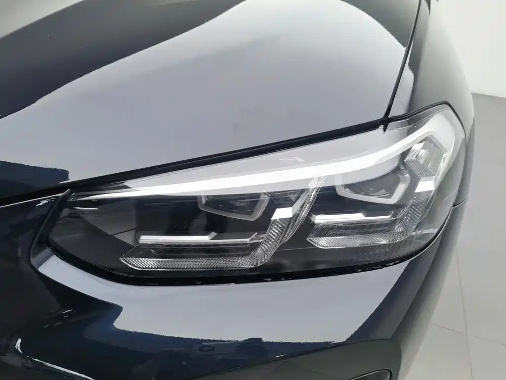 BMW iX3 2024 2023 Leading Type