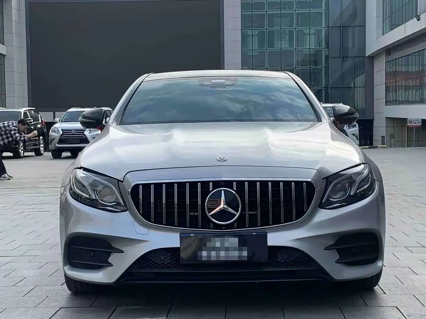 Mercedes-Benz E-Class (Import) 2020 E 300 Sport фото 2