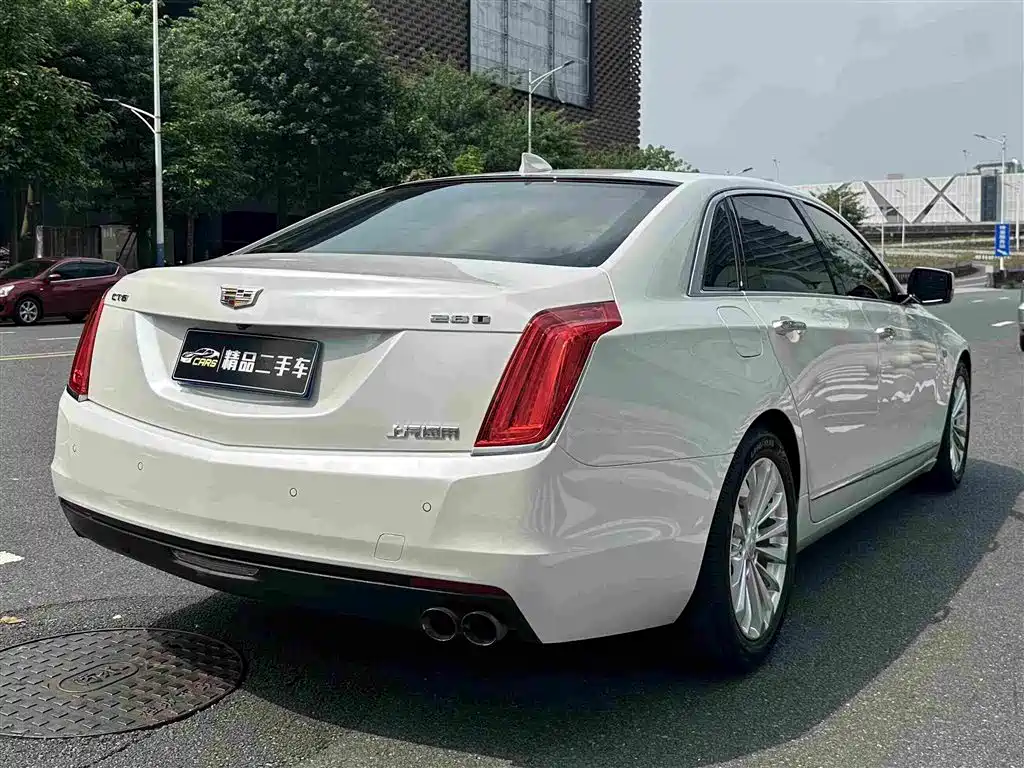 Фото 7 - Cadillac CT6