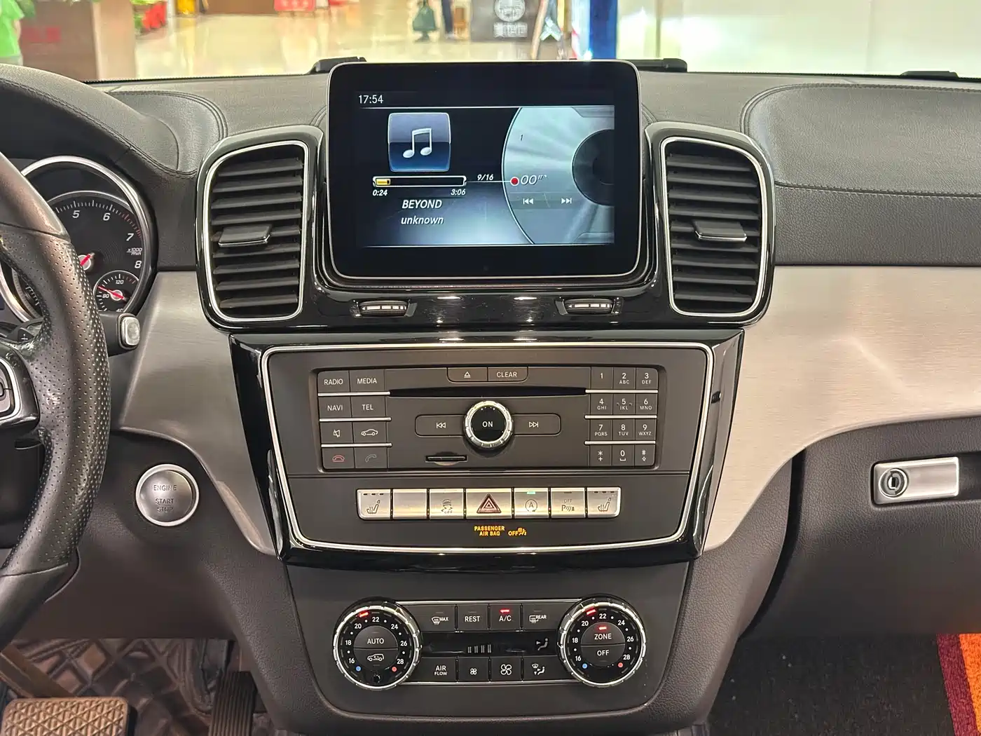 Mercedes-Benz GLE Coupe 2018 GLE 400 4MATIC Coupe SUV фото 18