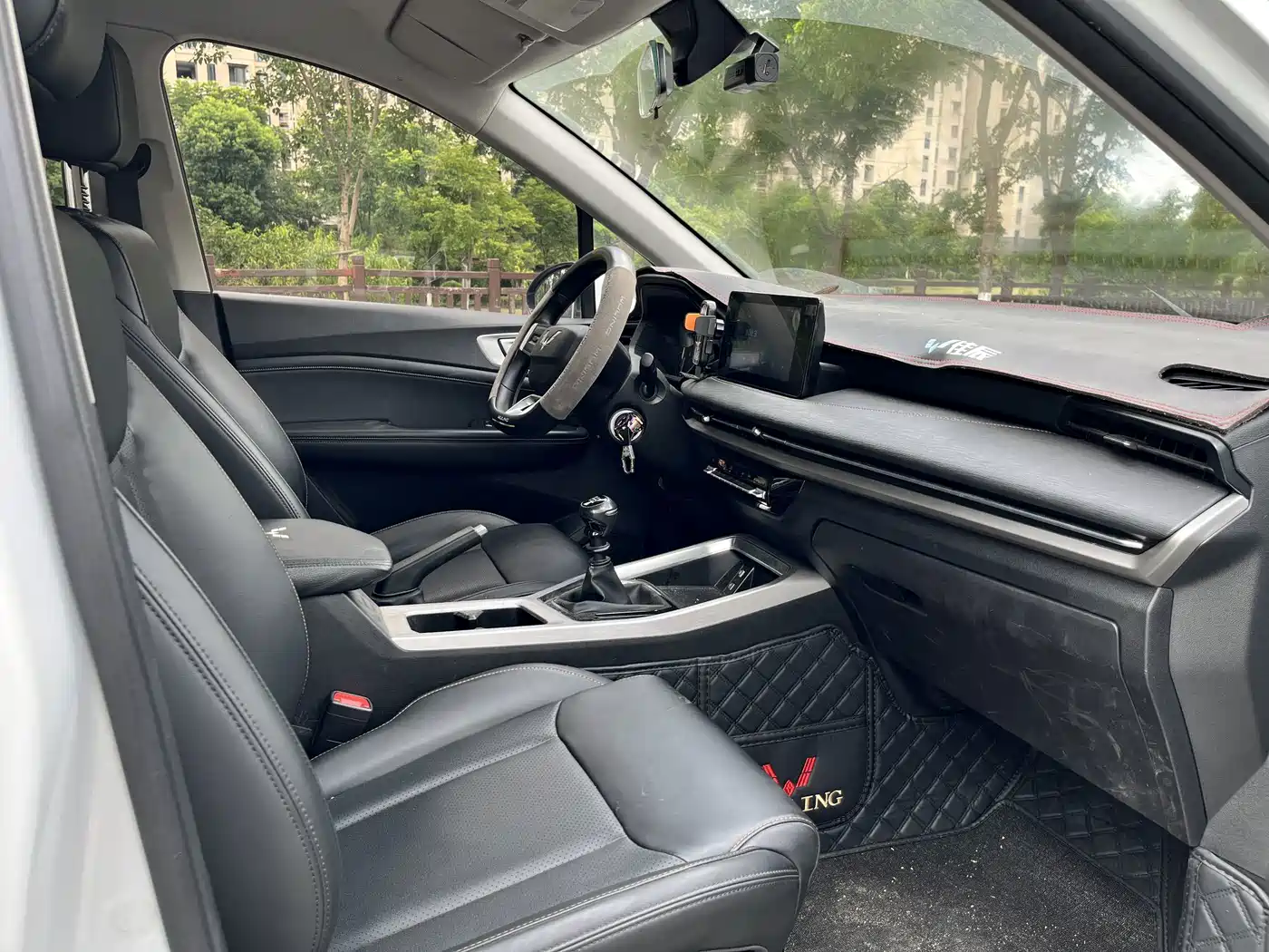 Wuling Motors Wuling Jiachen 2024 2022 1.5L Manual Light Comfort Edition