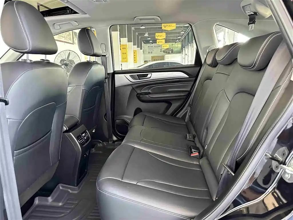 Haval M6 2021 PLUS 1.5T DCT Premium Smart Connect фото 5