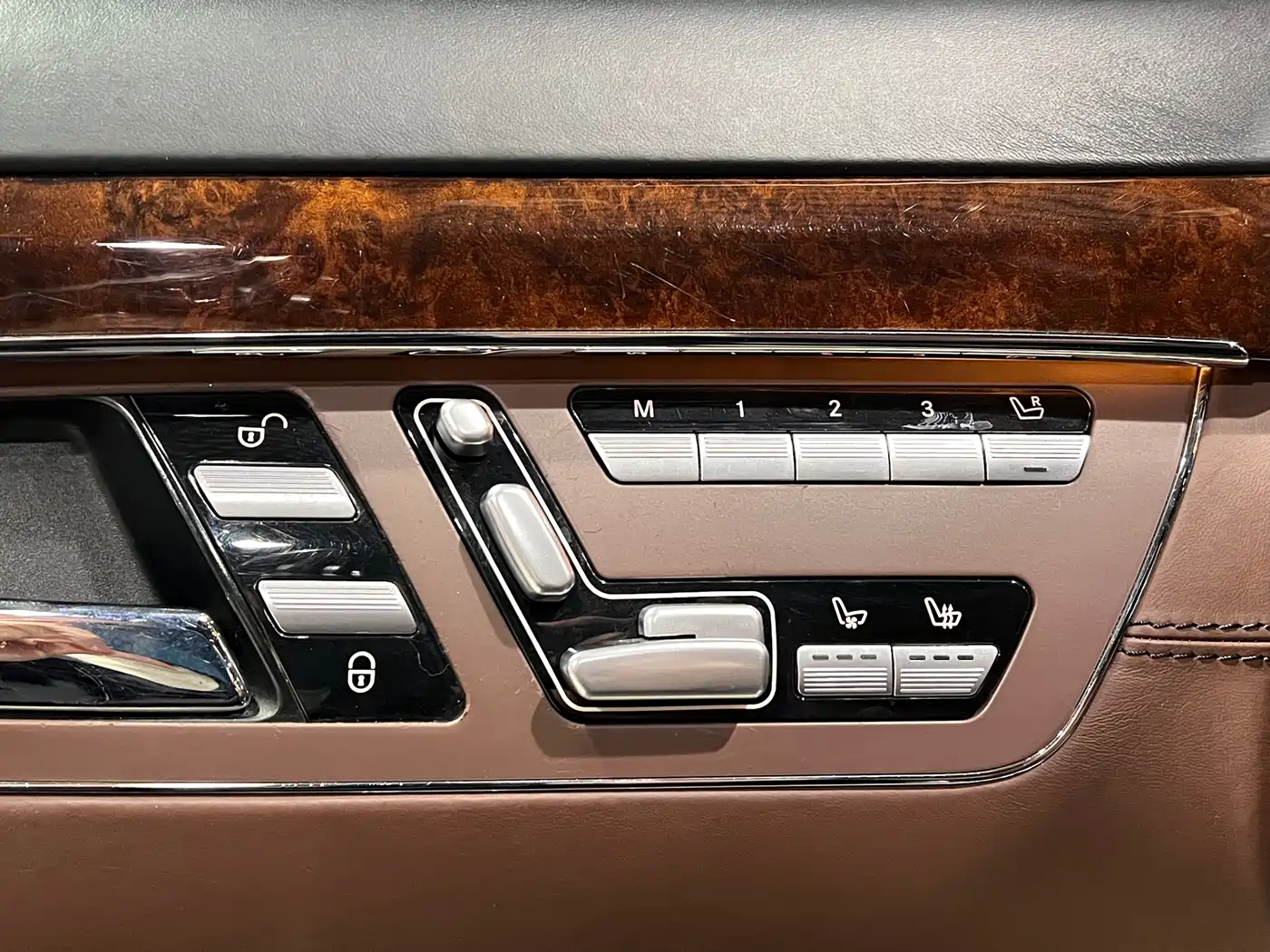 Mercedes-Benz S-Class 2011 S 500 L CGI 4MATIC фото 15