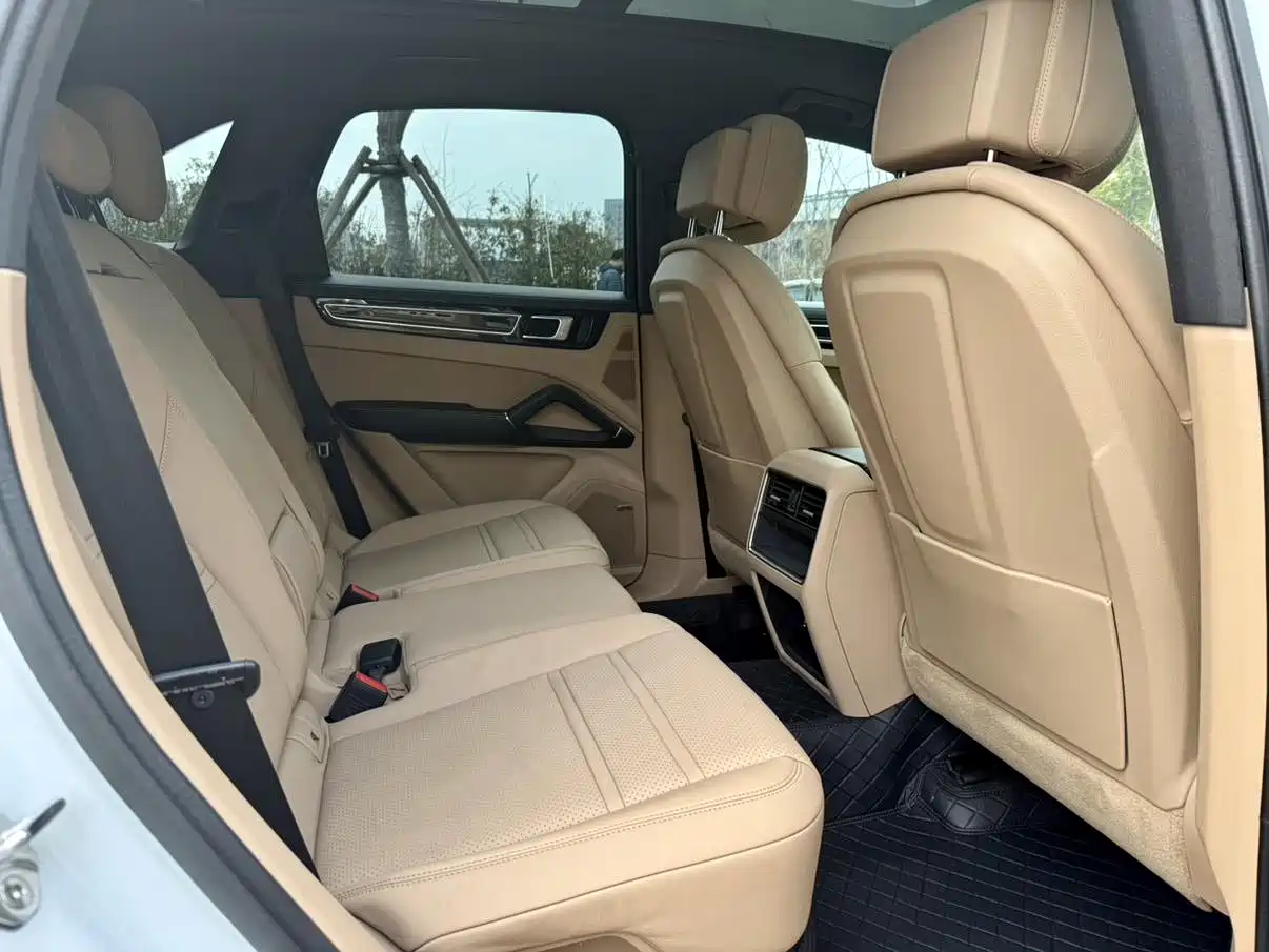 Porsche Cayenne 2019 Cayenne 3.0T фото 12