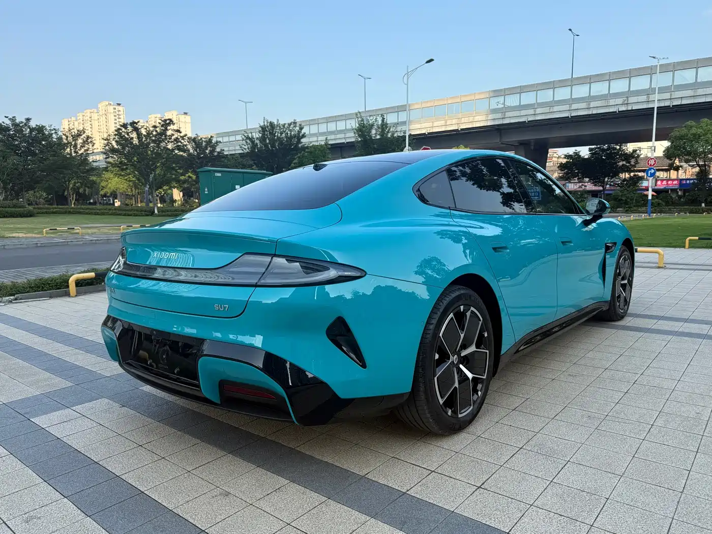 Xiaomi Auto Xiaomi SU7 2024 RWD Ultra Long Range Advanced Smart Driving Pro Edition фото 12