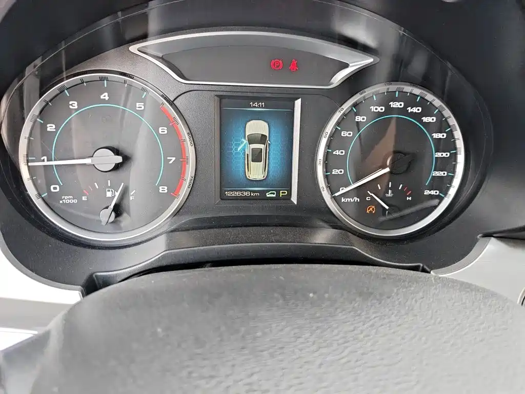 Фото 13 - Haval H7