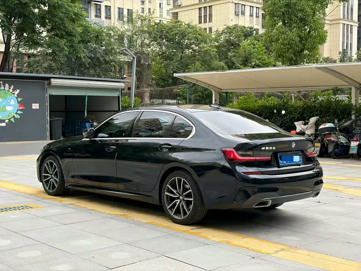 BMW 3 Series 2022 320Li M Sport Package фото 7
