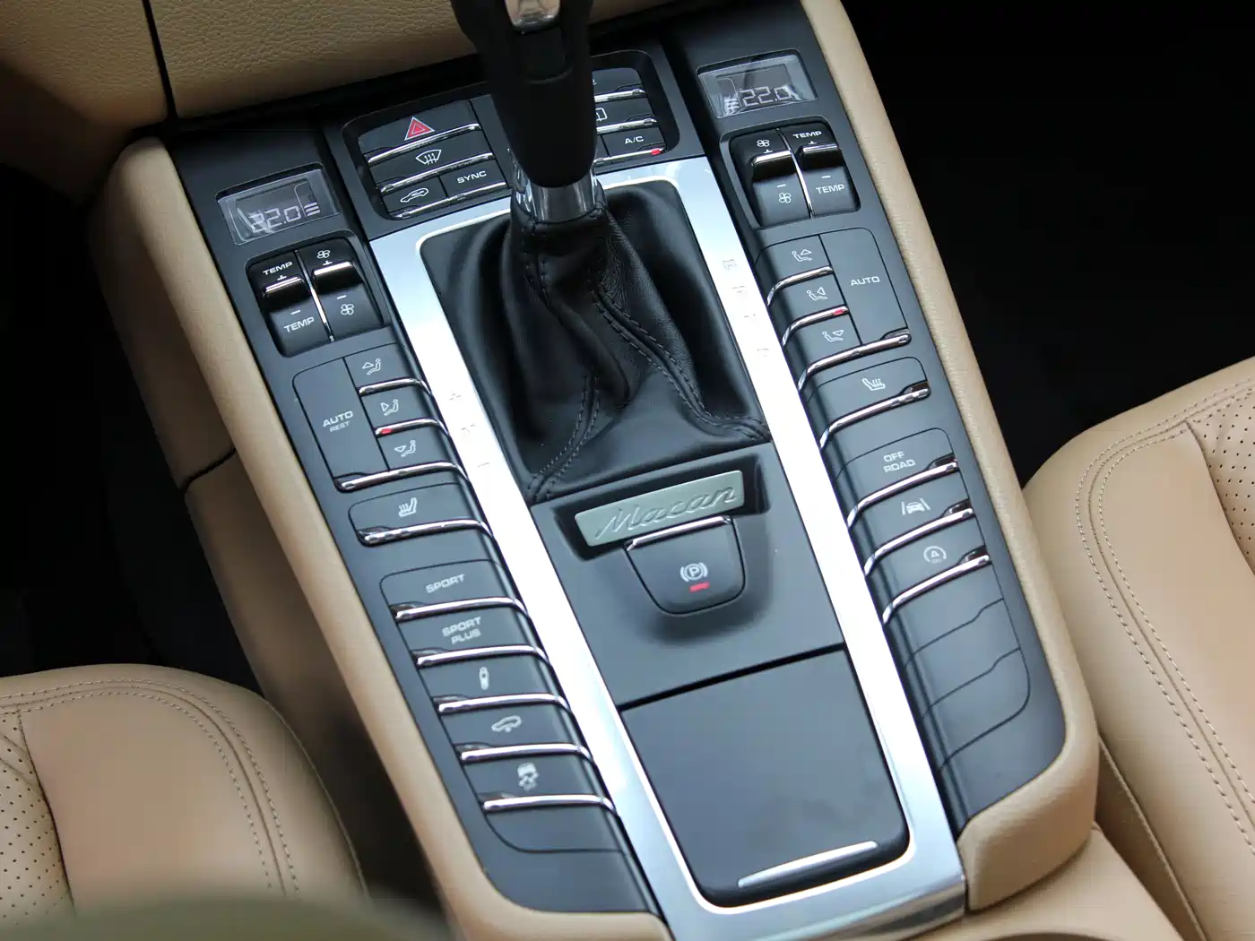 Porsche Macan 2017 Macan 2.0T фото 13