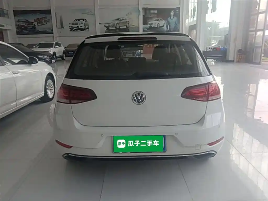 Volkswagen Golf 2018 230TSI Automatic Comfort фото 6