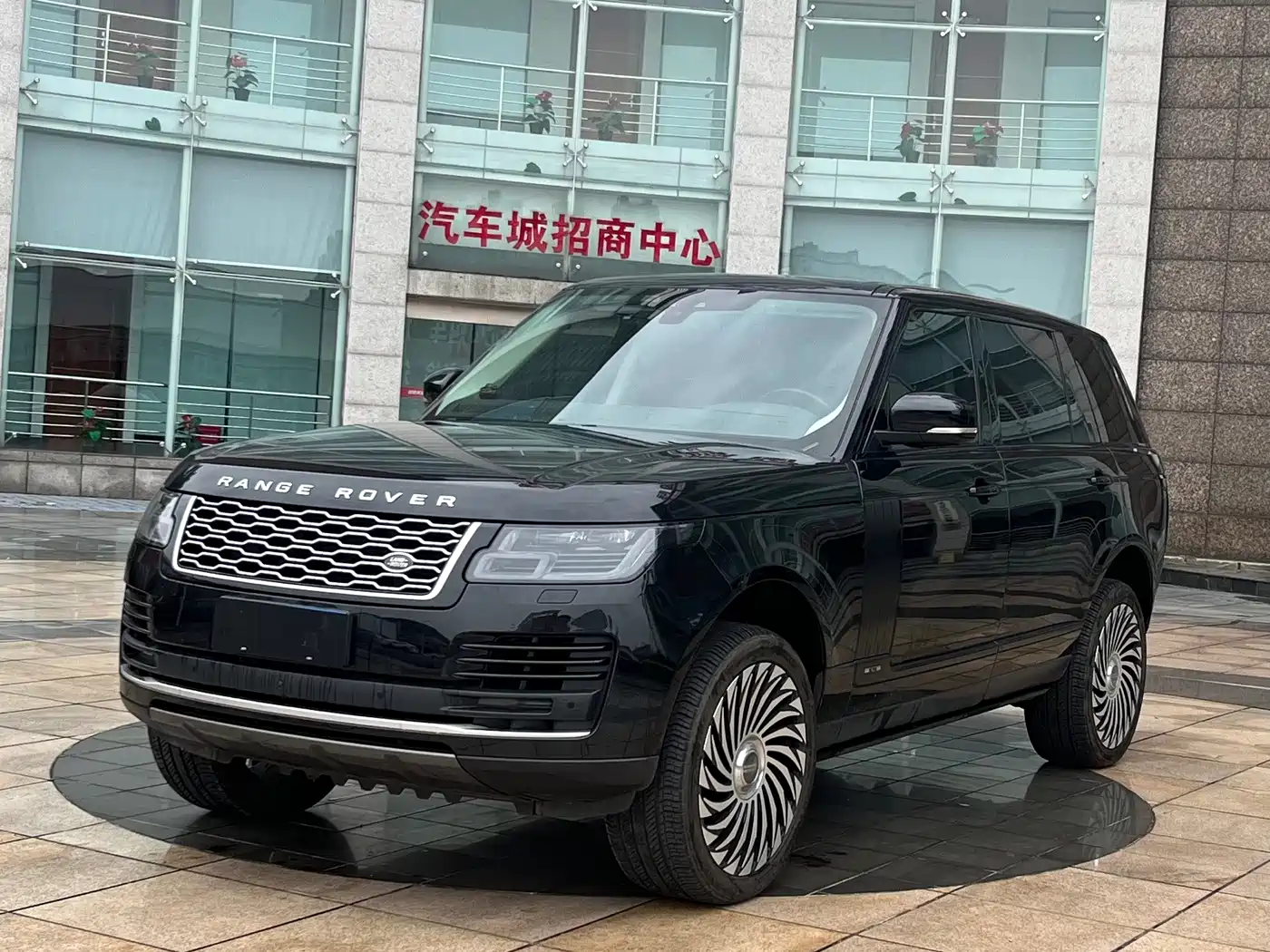 Land Rover Range Rover 2019 3.0 SC V6 Heritage Extended Edition