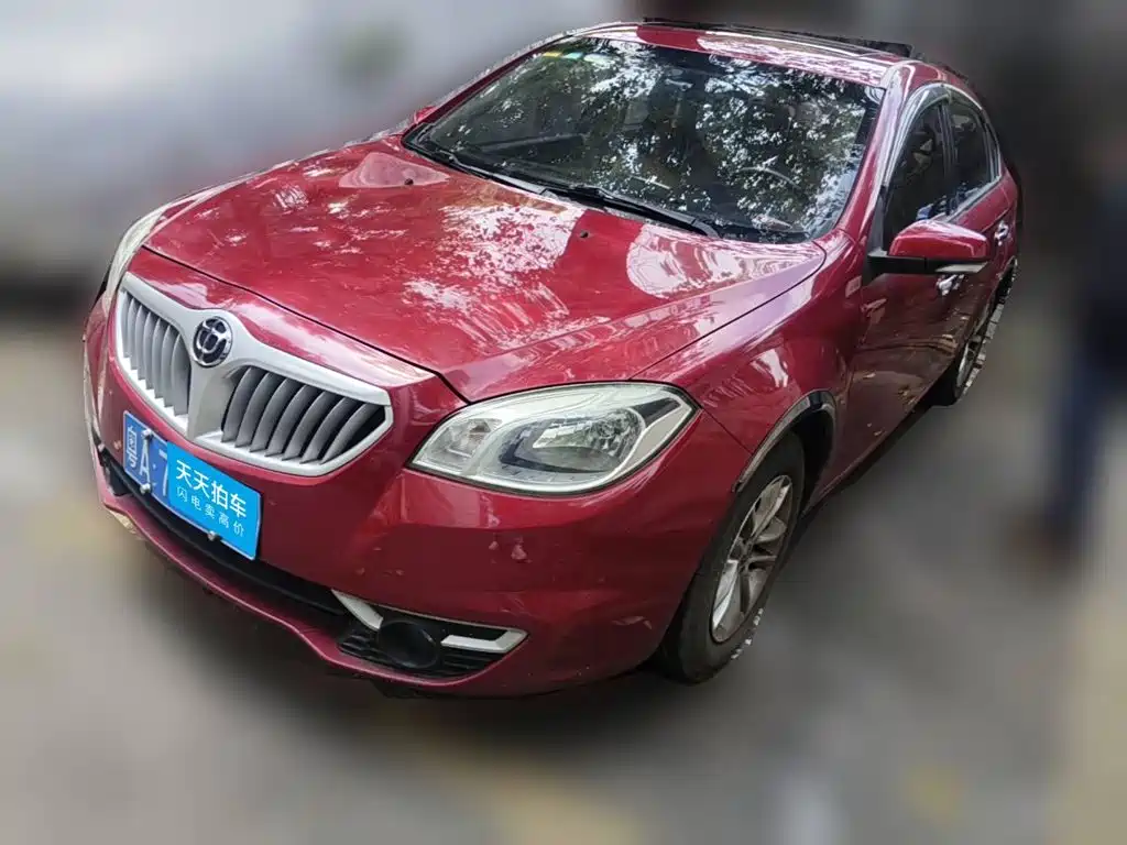 Zhonghua H330 2015 2013 1.5L Automatic Luxury