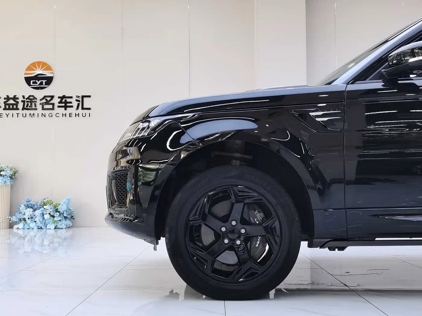 Land Rover Range Rover Sport PHEV 2018 Model P400e фото 36