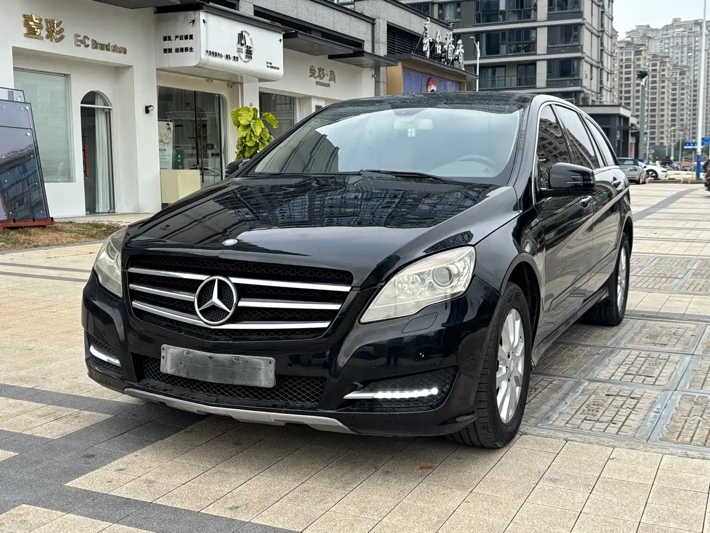 Mercedes-Benz R-Class 2011 R 350 L 4MATIC фото 3