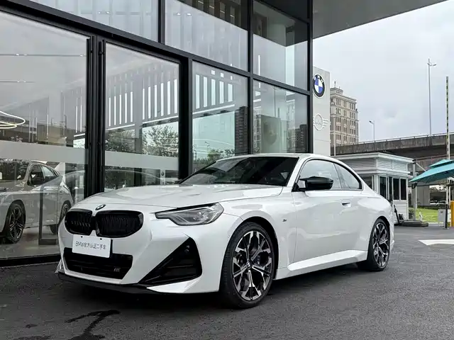 BMW M240i M240i