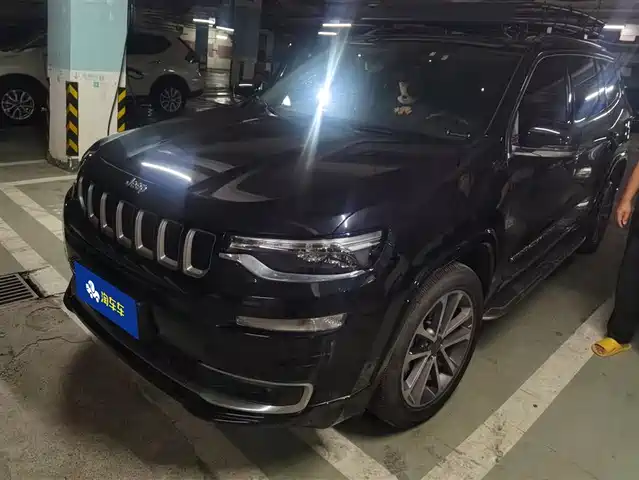 JEEP GRAND COMMANDER