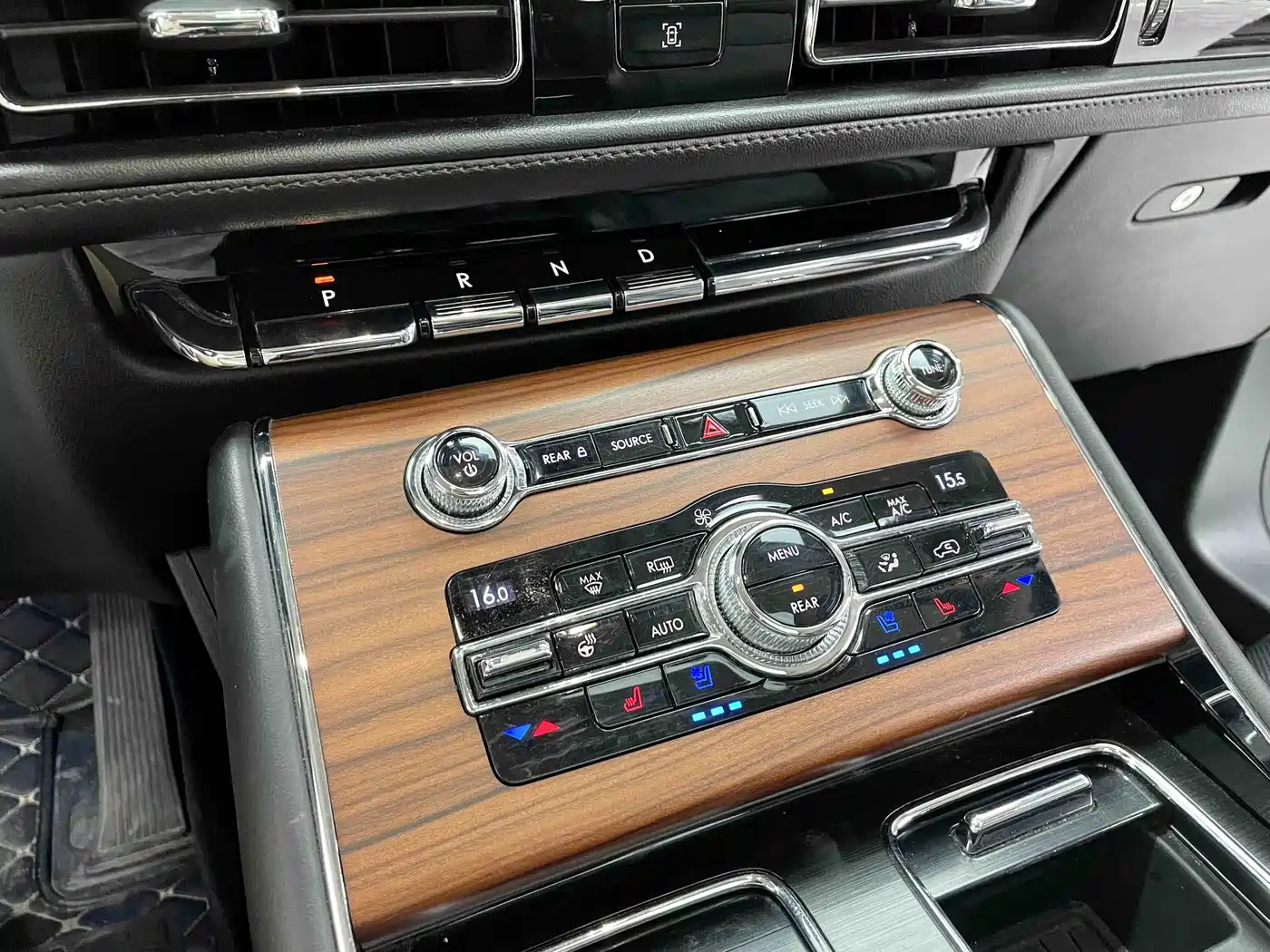 Lincoln Aviator (Import) 2020 2020 3.0T V6 AWD Premium Luxury Edition