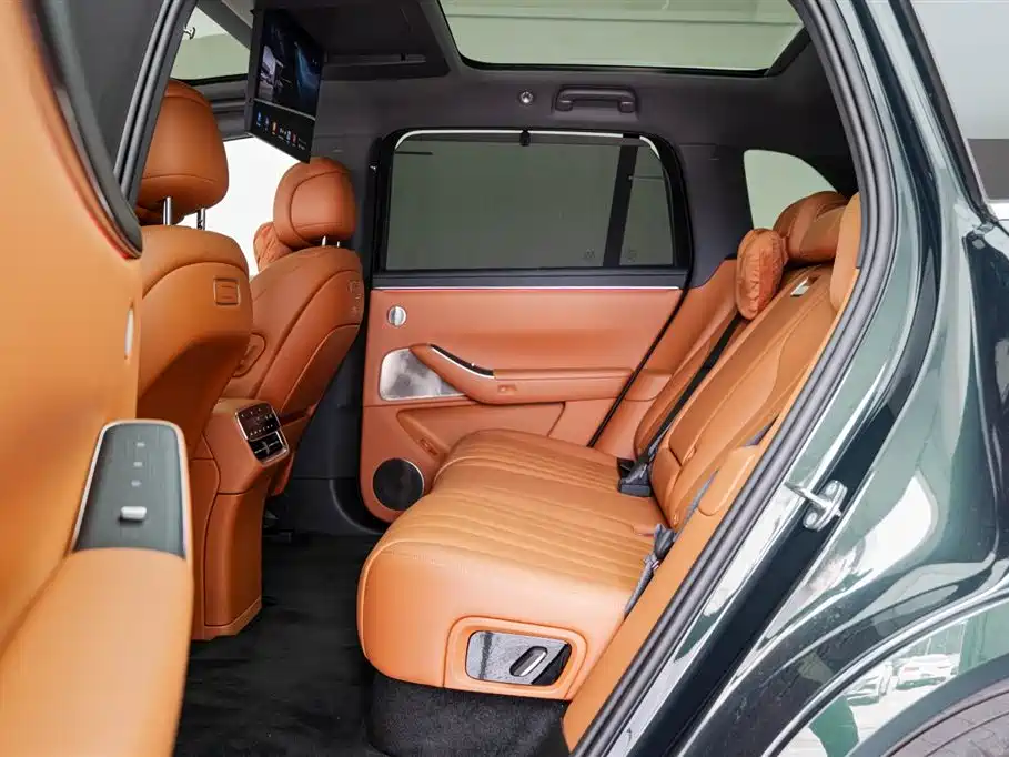 AITO Wenjie AITO M7 2026 Extended Range Ultra AWD 5-Seater фото 14