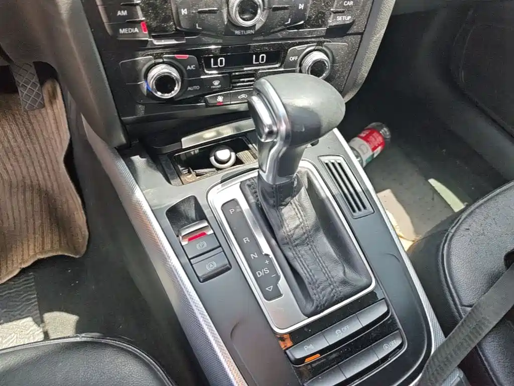 Audi A4L 2015 35 TFSI Auto Standard фото 7
