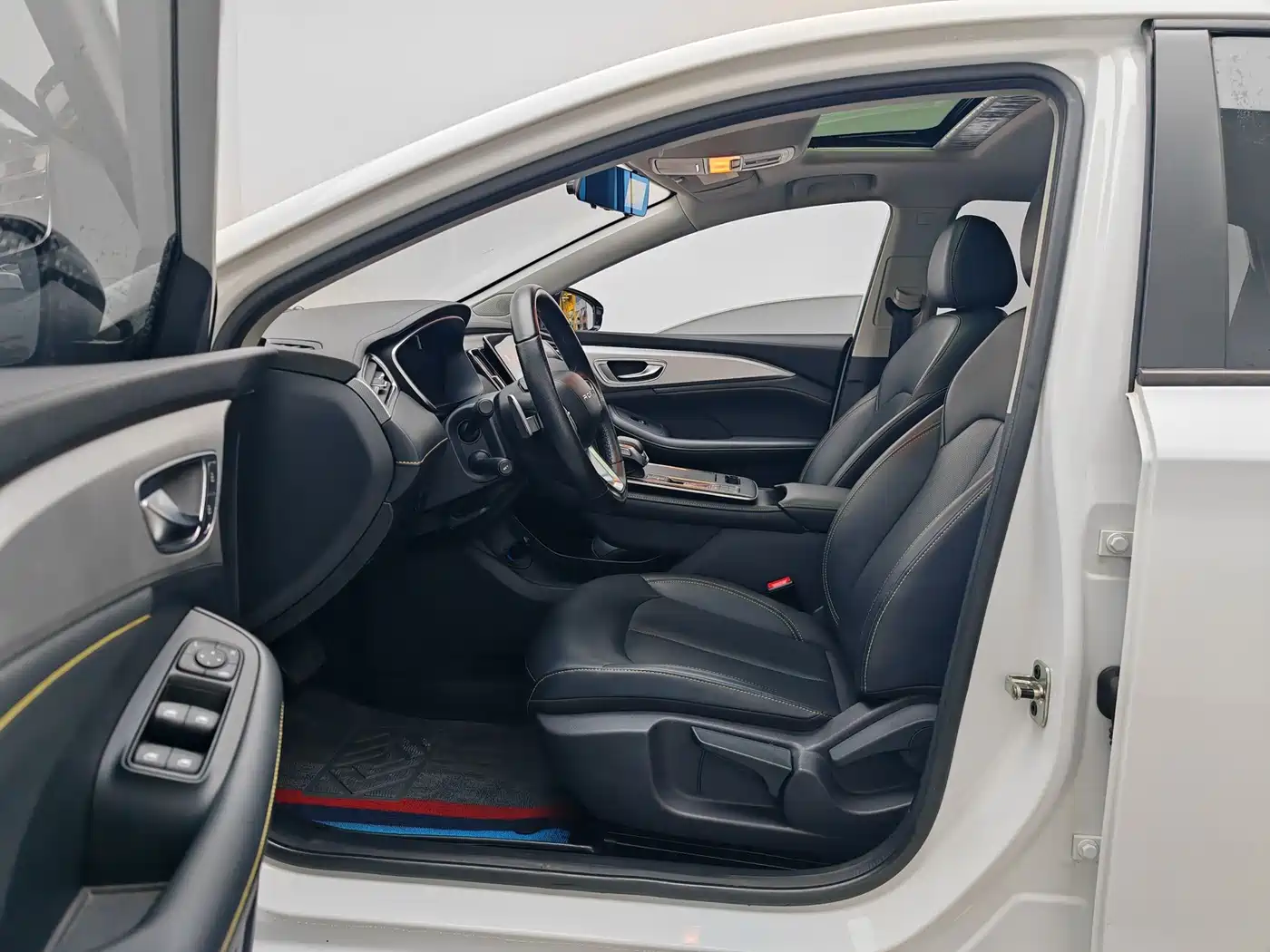 Roewe i6 MAX 2022 2020 300TGI Auto Cool Edition