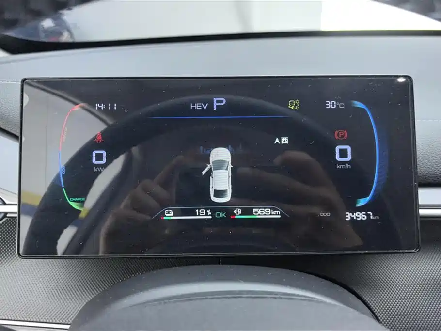 BYD Destroyer 05 2024 Glory Edition DM-i 55KM Luxury фото 14